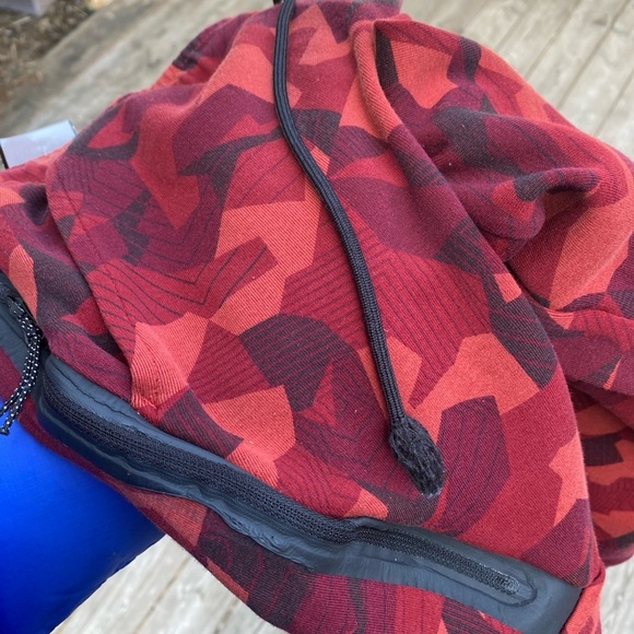 Nike Tech Fleece Sportswear Red Camouflage Sweatpants Red Small - Picture 6 of 6